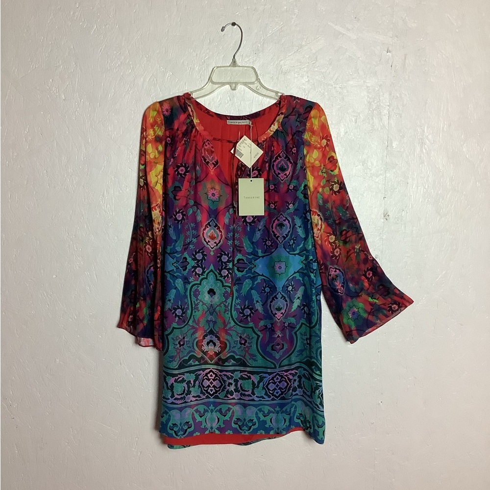 Tangerine NYC longsleeve knee-length colorful paisley patterned dress